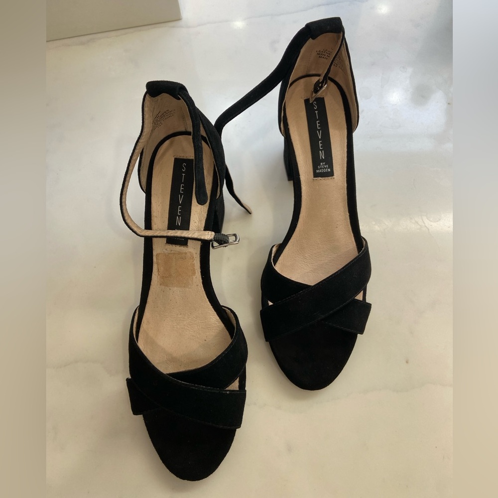 NEW Steven by Steve Madden low chunky heel
